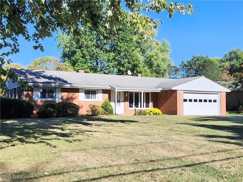 81 Fairfield Rd, Painesville, OH, 44077-1565 | Card Image