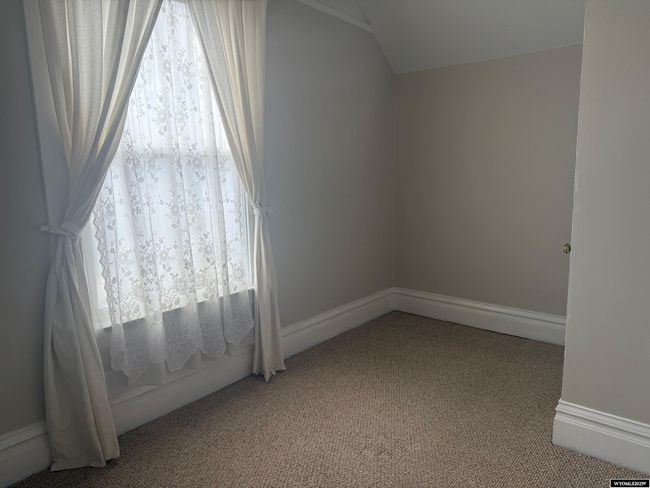 1317 W Walnut St, House other with 5 bedrooms, 1 bathrooms and null parking in Rawlins WY | Image 27