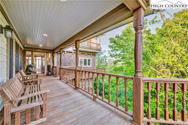 Welcome to "Ash Cliff Manor" | Image 4