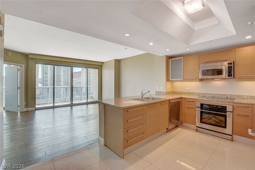 1705-222 Karen Ave, Las Vegas, NV, 89109-5303 | Card Image