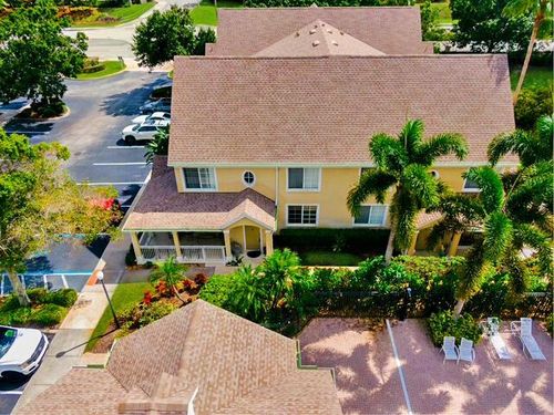 8-2-1581 Se Pomeroy St, Stuart, FL, 34997-3900 | Card Image