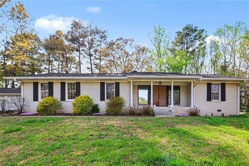 4576 Driftwood Dr, Austell, GA, 30106-1946 | Card Image