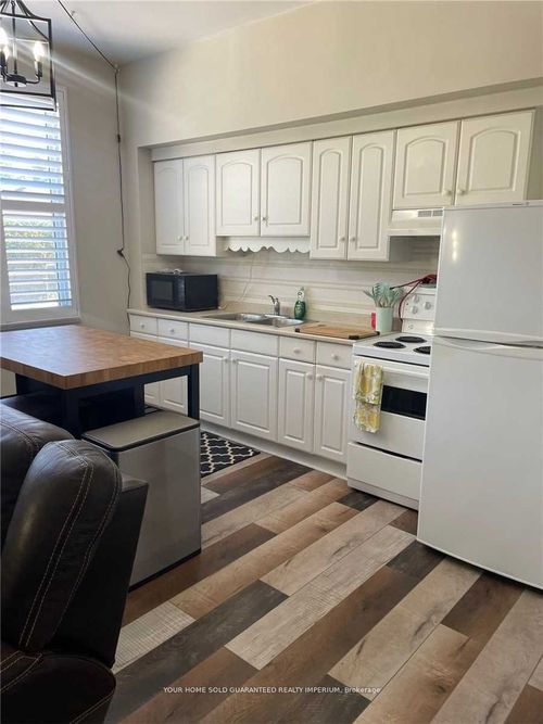 4-2906 Hwy 2 Highway E, Clarington, ON, L1C6E1 | Card Image