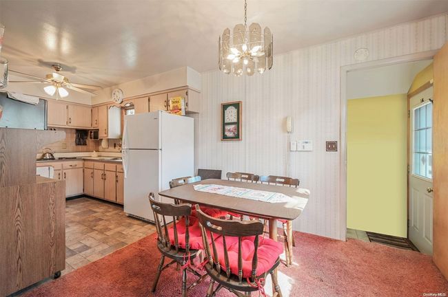 31 Cozzens Pl, House other with 3 bedrooms, 1 bathrooms and null parking in Patchogue NY | Image 7
