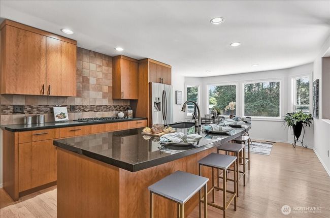 16005 Ne 160 Th St, House other with 4 bedrooms, 3 bathrooms and 3 parking in Woodinville WA | Image 7