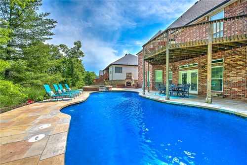 1406 Ne Bluff Spring Ave, Bentonville, AR, 72712-8966 | Card Image