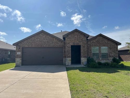 3060 Stradford Way, Forney, TX, 75126-3370 | Card Image