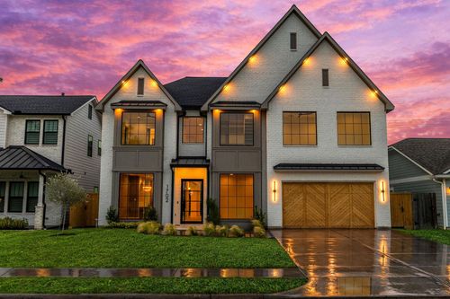 1702 Candlelight Ln, Houston, TX, 77018-1825 | Card Image