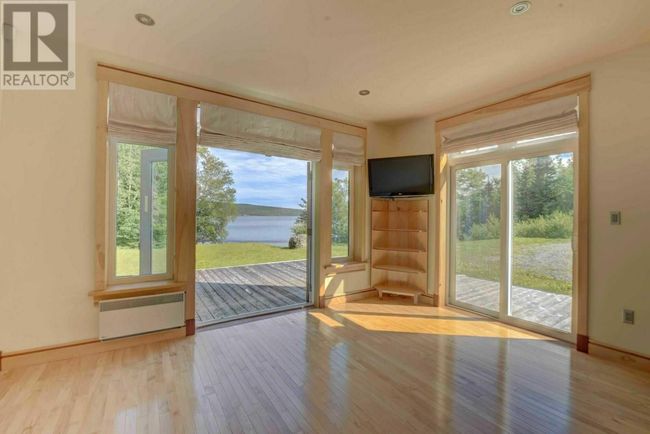 2247 Boom Siding Rd, House other with 3 bedrooms, 2 bathrooms and null parking in Little Rapids NL | Image 9
