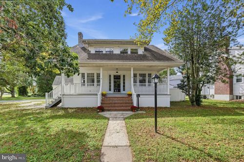 20 Spring St, CARNEYS POINT, NJ, 08069-2028 | Card Image