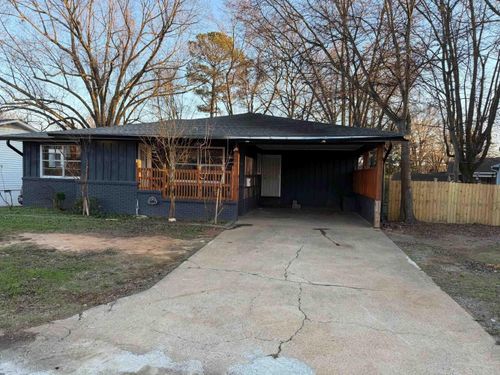 1111 E North St, Benton, AR, 72015-3530 | Card Image