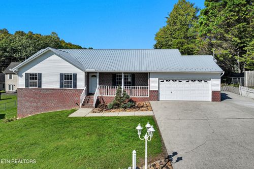 119 Aspen Ln, Oliver Springs, TN, 37840-2428 | Card Image