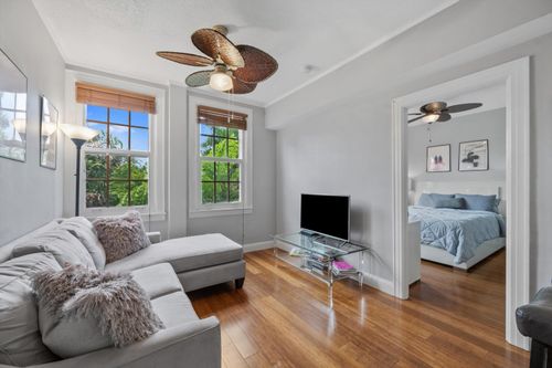 3232-235 Sunrise Ave, Palm Beach, FL, 33480-3812 | Card Image