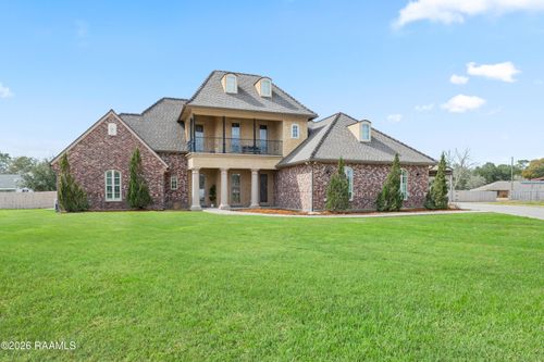 1800 Adeline Dr, New Iberia, LA, 70563-2158 | Card Image