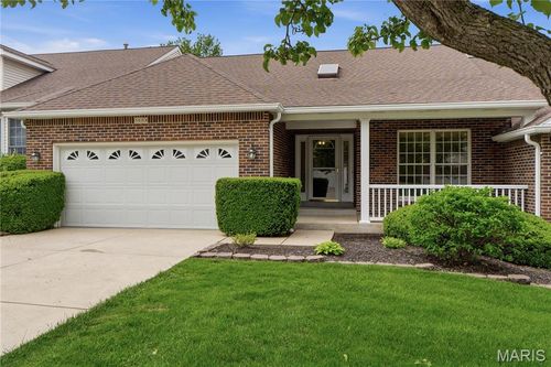 5604 Hillcamp Ct, Saint Louis, MO, 63128-4131 | Card Image
