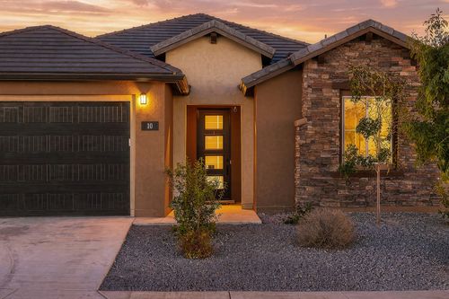 10 Wirecrest Lane, Santa Fe, NM, 87508 | Card Image