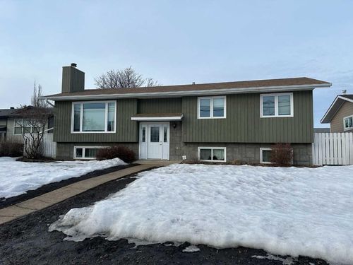 5908 57 Ave, Ponoka, AB, T4J1L2 | Card Image