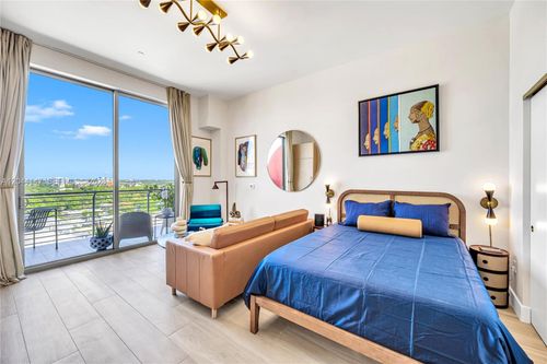 1120-90 Ne 32nd, Miami, FL, 33127 | Card Image