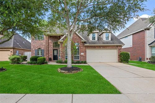 1111 Haye Rd, Friendswood, TX, 77546-1427 | Card Image
