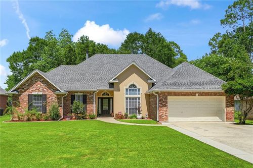 737 Navajo Dr, Abita Springs, LA, 70420-3337 | Card Image