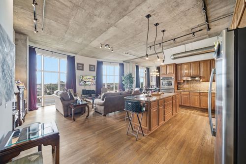 apt-510-1616 Fountain View Dr, Houston, TX, 77057-2529 | Card Image