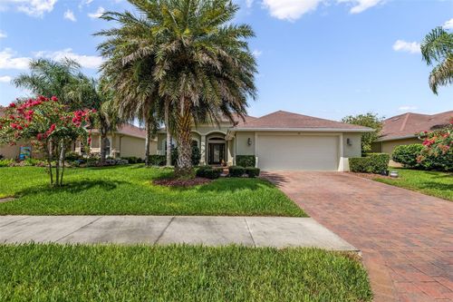 64 Arena Lake Dr, PALM COAST, FL, 32137-6914 | Card Image