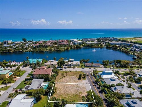 403 Olympus Dr, Juno Beach, FL, 33408-2309 | Card Image