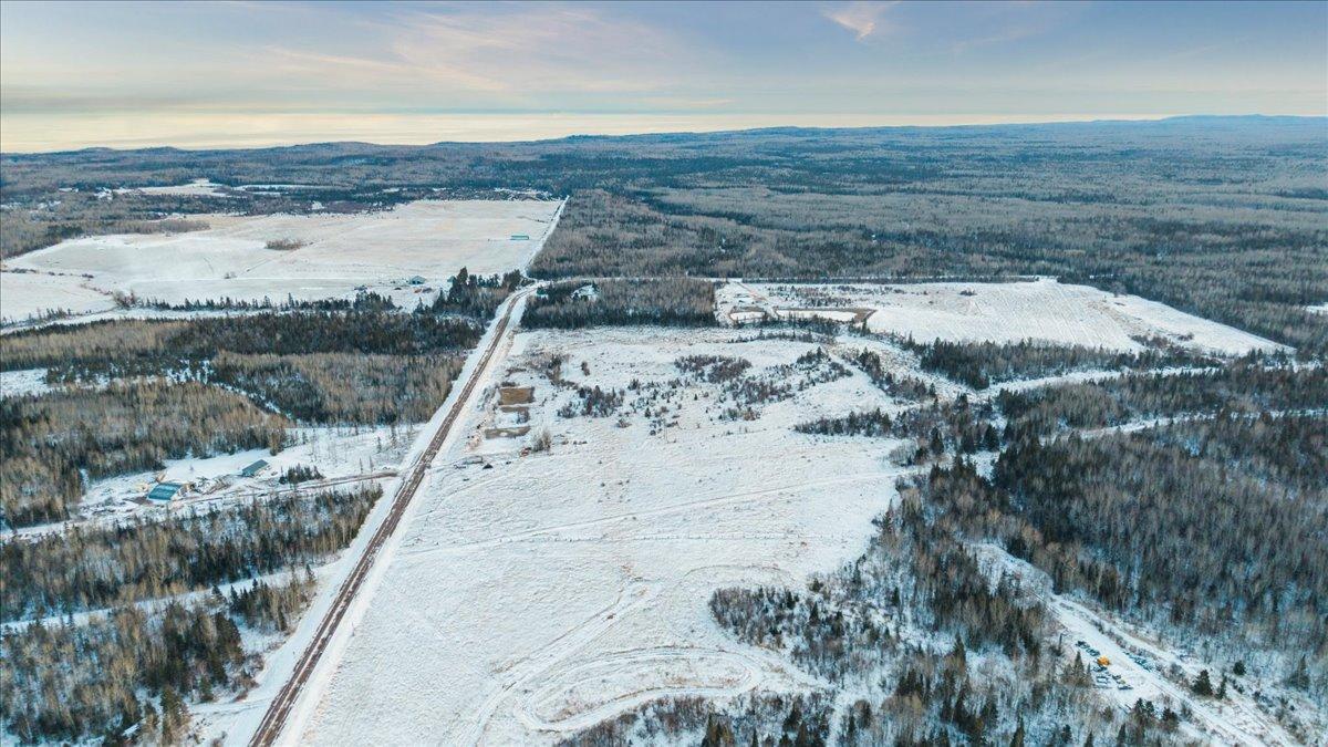 Land in Silver Bay