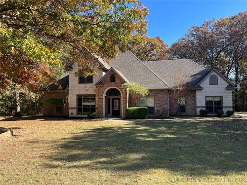5306 Briarcreek Dr, Durant, OK, 74701-1747 | Card Image