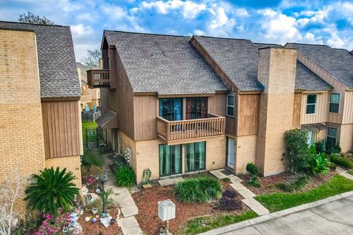 21 Ormond Pl, Destrehan, LA, 70047-3132 | Card Image