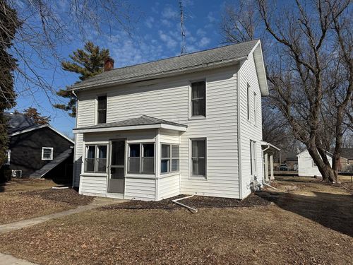 405 N 1st St, PEARL CITY, IL, 61062-9137 | Card Image