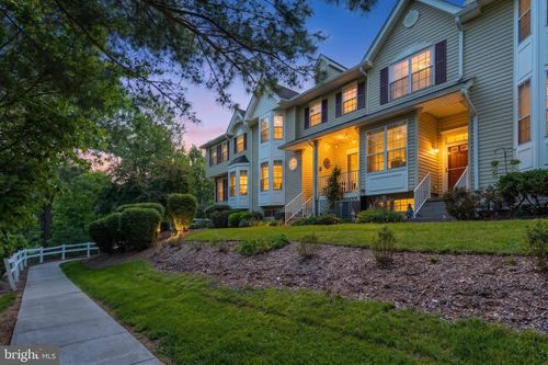 18 Kentworth Ct, Flemington, NJ, 08822-3530 | Card Image