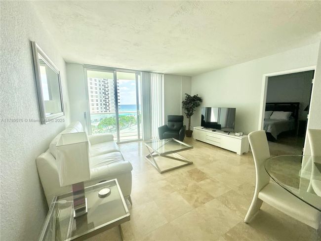 APT-5Y - 3801 S Ocean Dr, Condo with 1 bedrooms, 1 bathrooms and null parking in Hollywood FL | Image 12