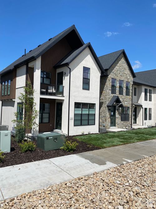 1778 N 180 E, Heber City, UT, 84032-4661 | Card Image