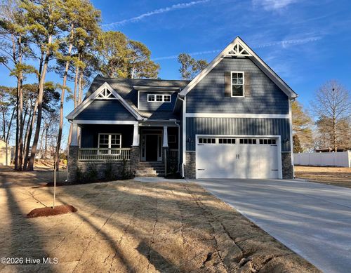 115 Brisbayne Cir, La Grange, NC, 28551-7685 | Card Image