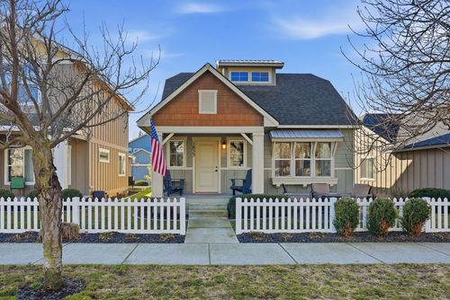 1853 W Bridge Ave, Spokane, WA, 99201-1815 | Card Image