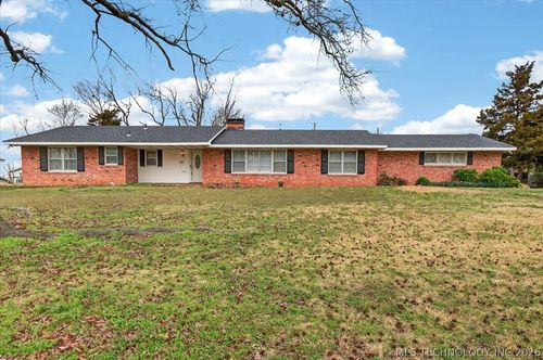 701 Winding Way, Bartlesville, OK, 74006-4435 | Card Image