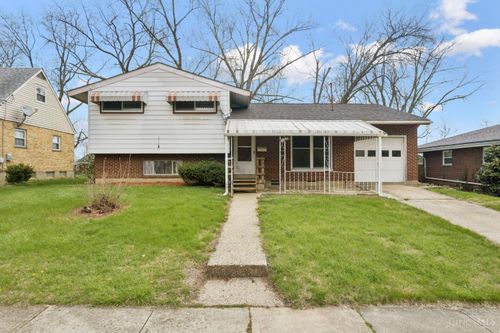 11490 Folkstone Dr, Cincinnati, OH, 45240-2622 | Card Image