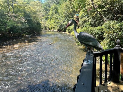 122 N Riverview Ln, Ellijay, GA, 30536-3600 | Card Image