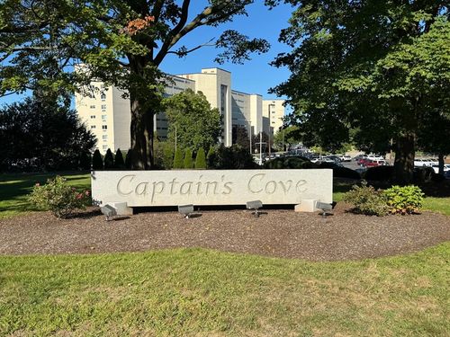 unit-819-200 Cove Way, Quincy, MA, 02169-5865 | Card Image