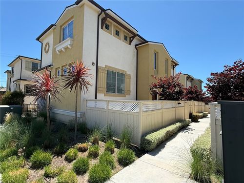 2201 W 237th Street, Torrance, CA, 90501 | Card Image