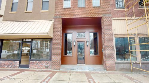 119 W Market St, Dyersburg, TN, 38024-5009 | Card Image