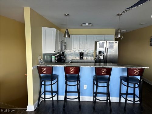 110-1262 Tri Motor Dr, Put-in-Bay, OH, 43456 | Card Image