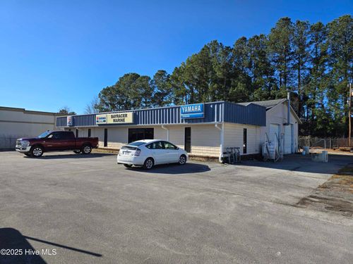 213 Us Highway 70 W, Havelock, NC, 28532-9432 | Card Image