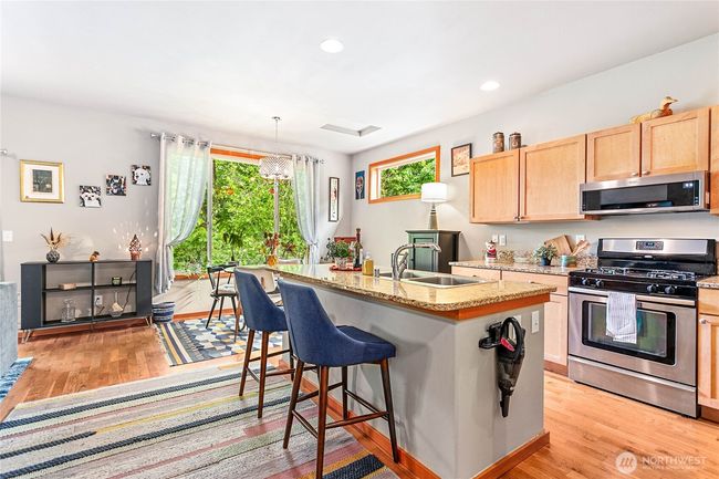 Great greatroom | Image 4