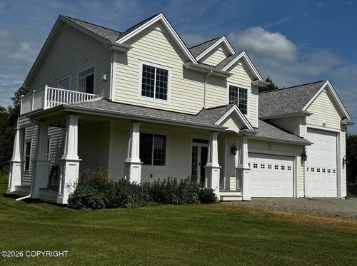 6472 N Farm Loop, Palmer, AK, 99645-8179 | Card Image