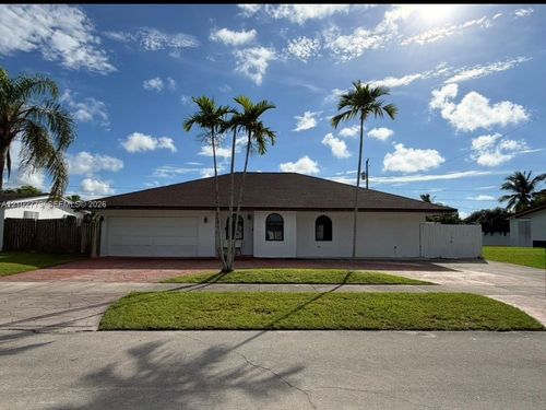 14643 Sw 104th Ave, Miami, FL, 33176-7715 | Card Image