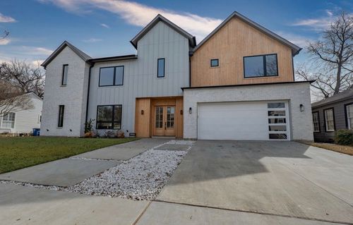 5836 Kenwood Ave, Dallas, TX, 75206-5588 | Card Image