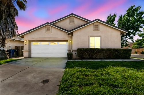 325 Withington Ave, Rio Linda, CA, 95673-3345 | Card Image