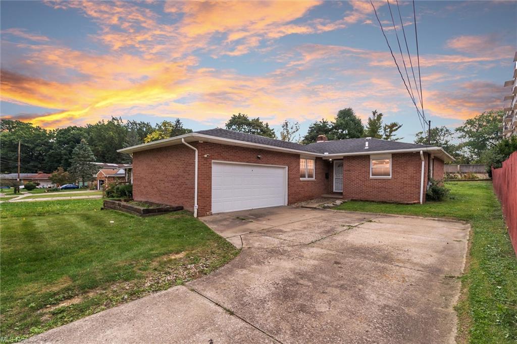 2076 Thurmont Road, Sold in Akron Zoocasa